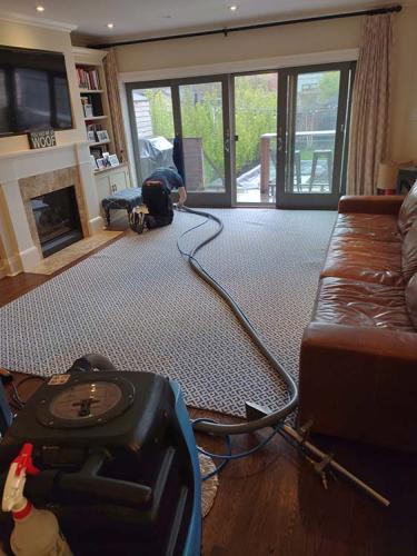 Carpet-Cleaning-3