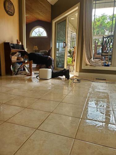 Tile-and-grout-Cleaning-1